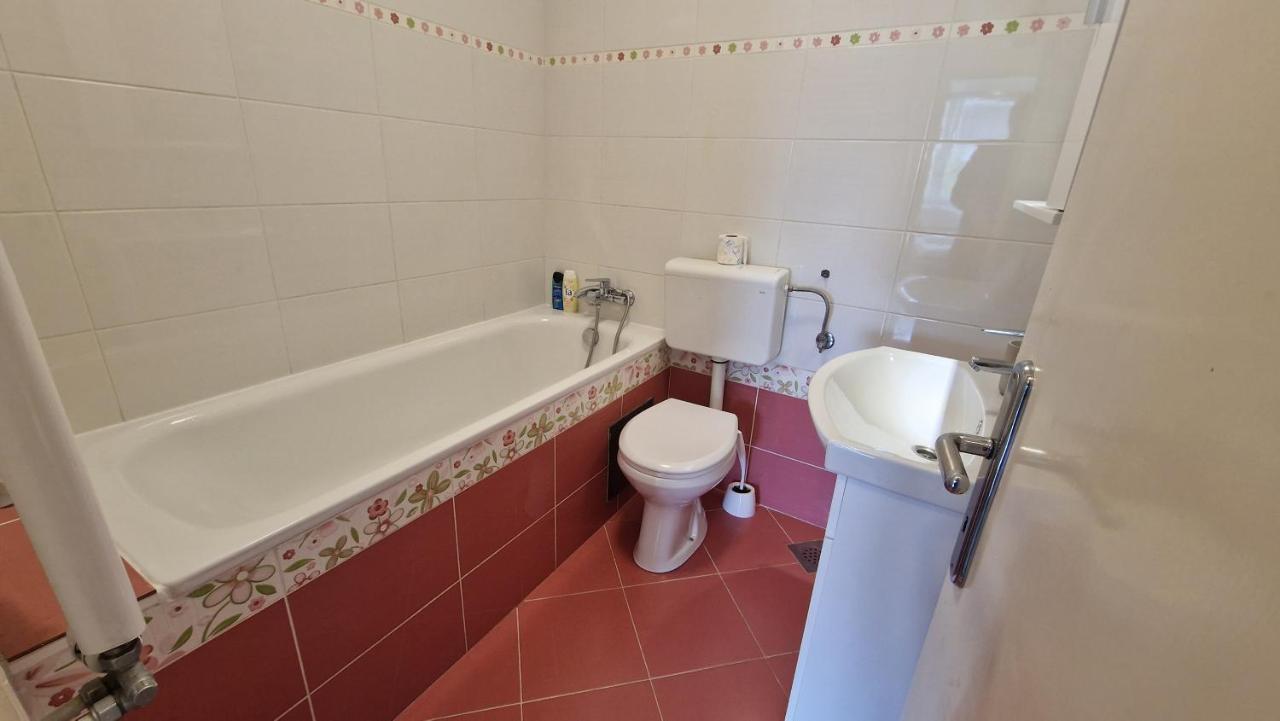 Lovely Condo With Free Parking Ljubljana Buitenkant foto